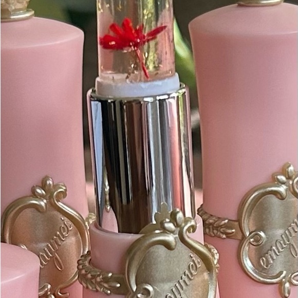 Lipstick Temperature Changing - Picture 7 of 10